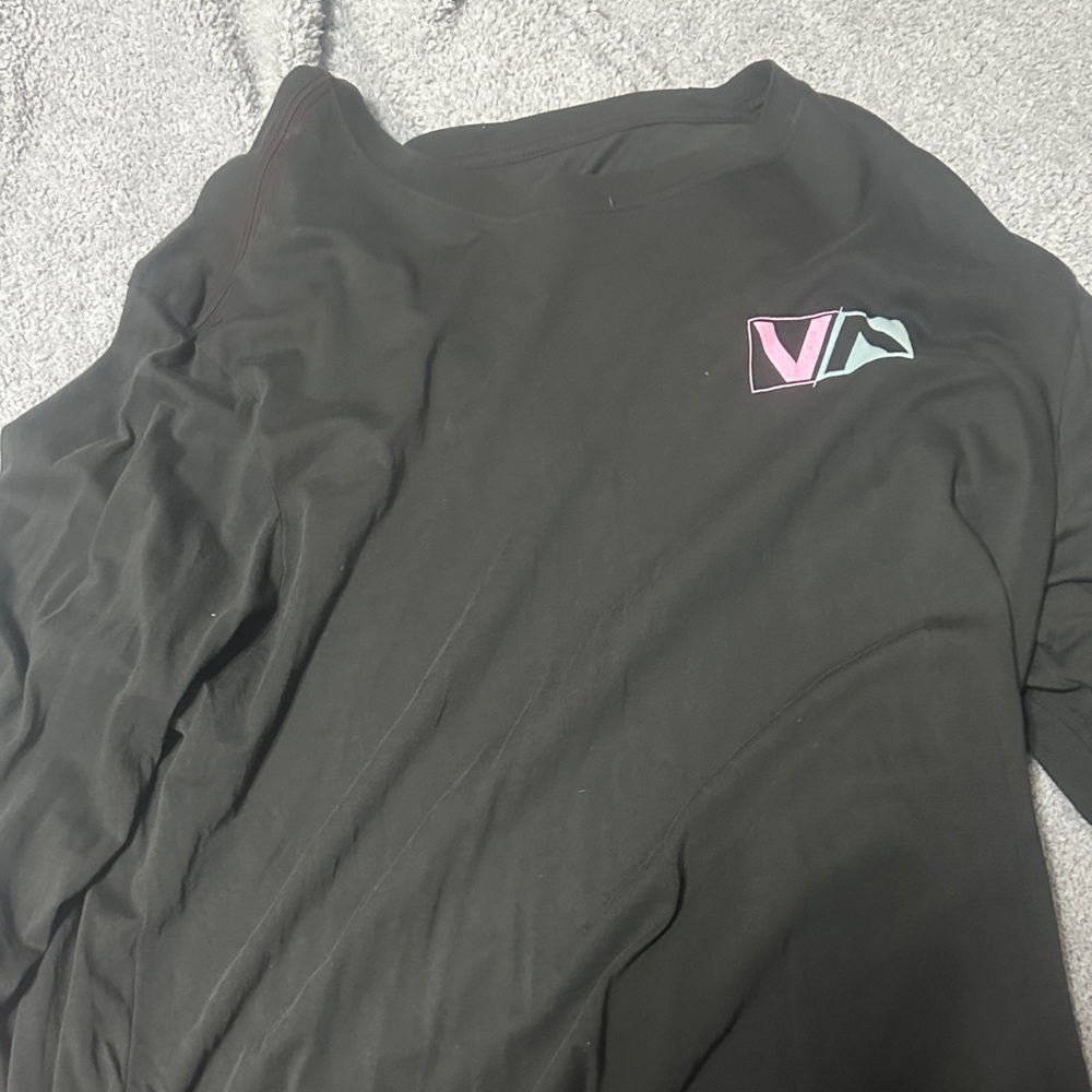 RVCA Black Crewneck Tee with White Interior Print